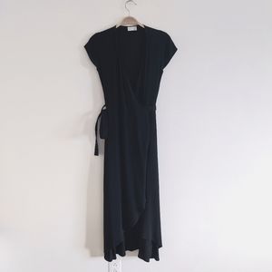 Aritzia Wilfred free black midi wrap dress XS